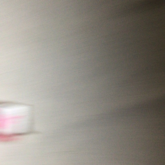 Victoria's Secret Pink Leopard Print Bra - Picture 3 of 8